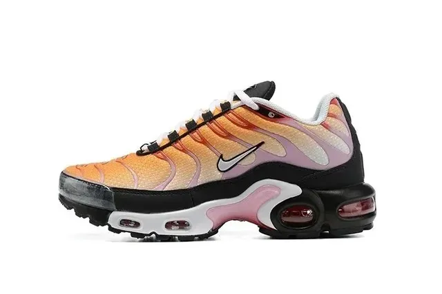 Nike Air Max Plus Sunset Gradient