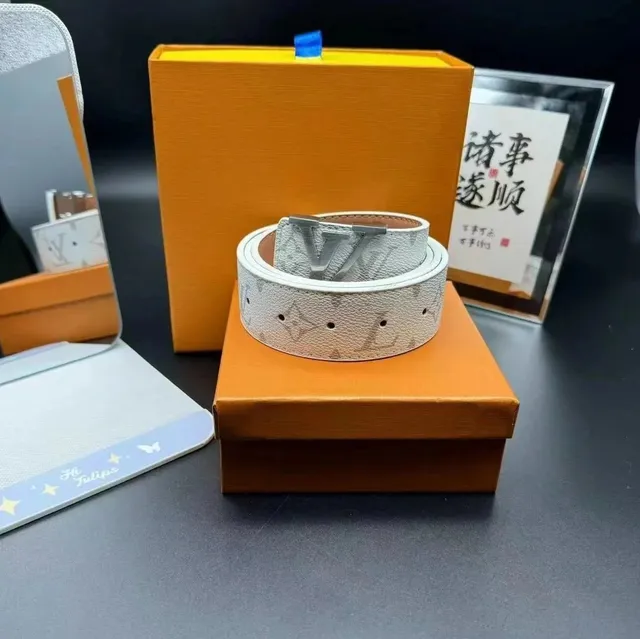 白花银扣