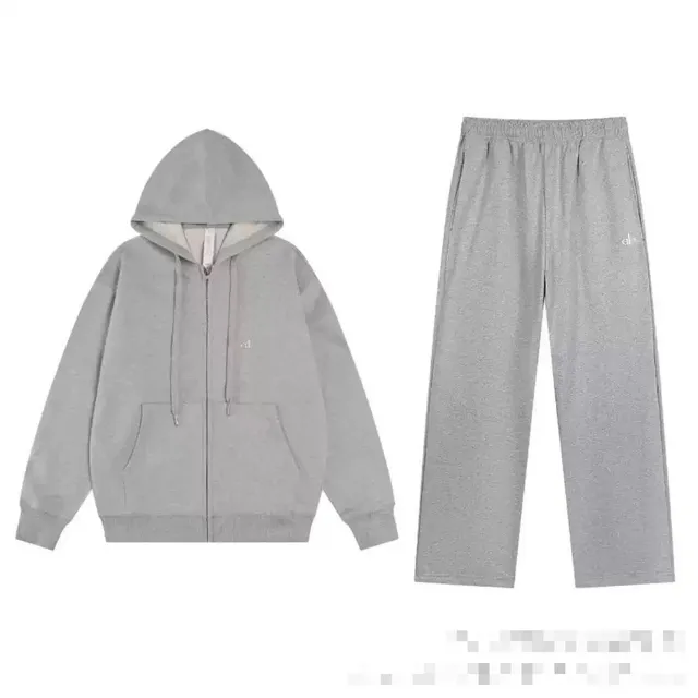 Alo Yoga Zip-Up Hoodie and Jogger Set Heather Grey