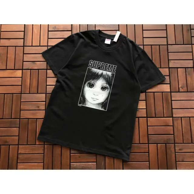 B372 comic big tears black