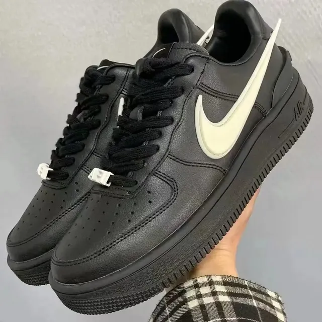 Nike Air Force 1 Low Black/Off-White