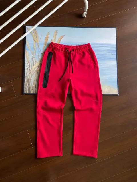 Pants red