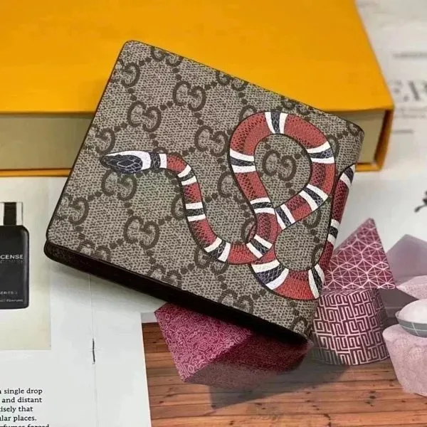 Gucci Bifold Wallet Kingsnake Print