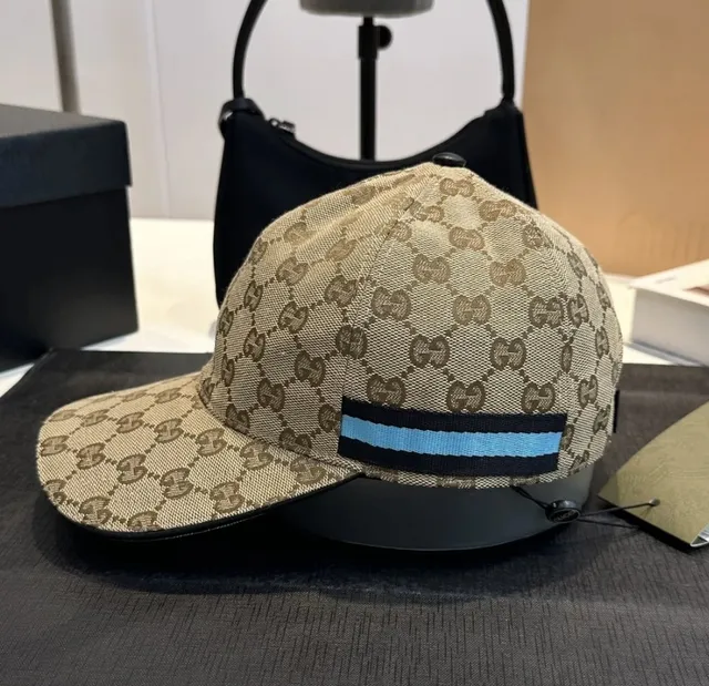 Gucci Baseball Cap GG Supreme