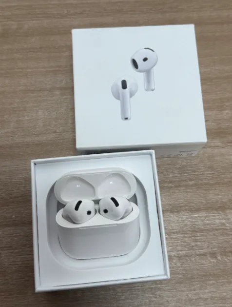Apple AirPods White