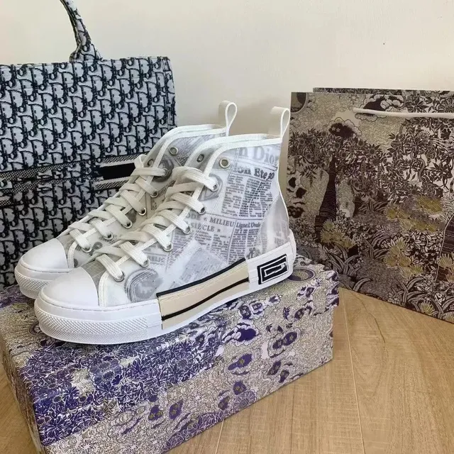 Dior sneakers