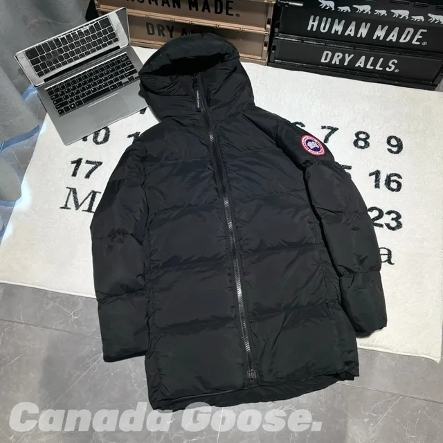 Canada Goose Puffer Jacket