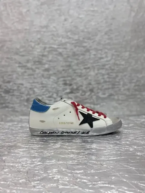 Golden Goose Superstar Distressed Star
