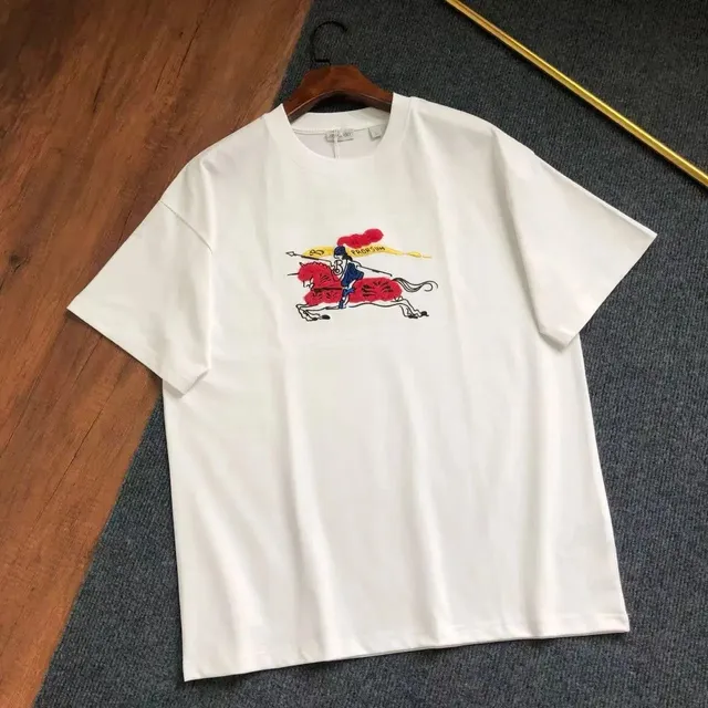 Burberry Embroidered T-Shirt Knight Motif