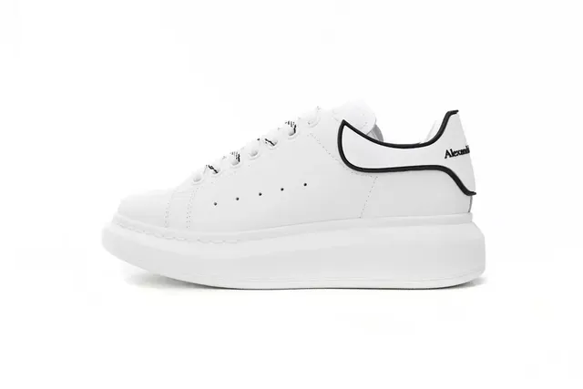White Black Trim 625156WHXMT9074