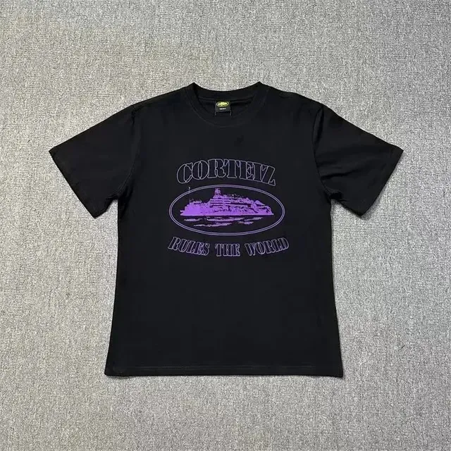 Corteiz T-Shirt Cortez Rules the World Graphic
