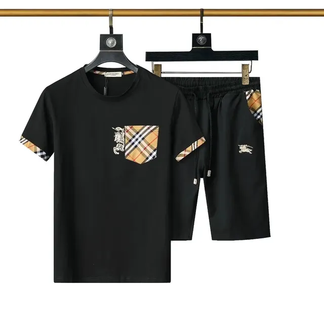 Burberry Pocket Tee and Shorts Set Check Pocket