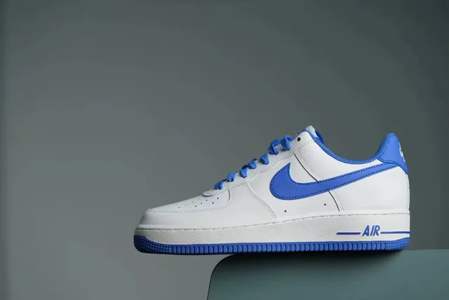 Nike Air Force 1 Low University Blue