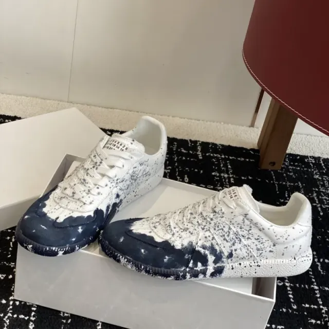 布面泼墨白