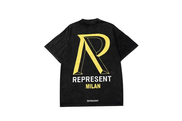 Represent Graphic Tee R Logo