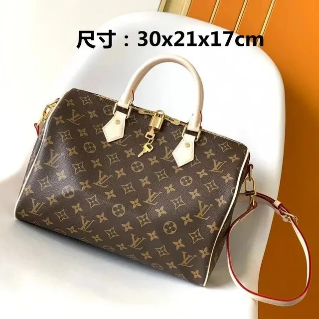 Louis Vuitton Speedy Monogram Canvas