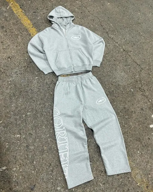 小潮六服装商行