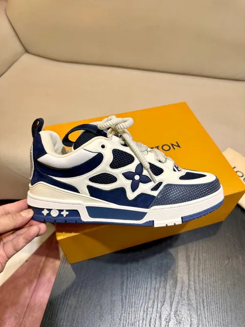 Louis Vuitton LV Trainer Monogram Flower
