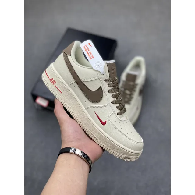Nike Air Force 1 Low Desert Ore