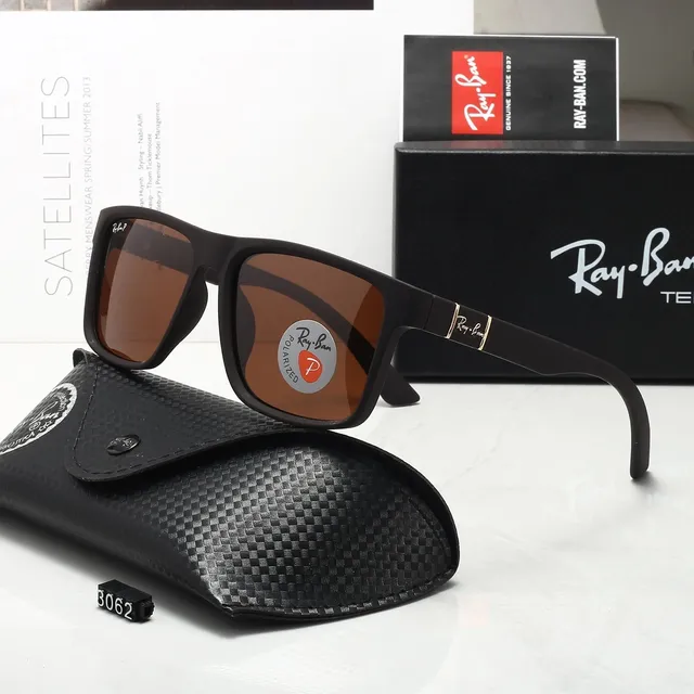 Ray-Ban Wayfarer Matte Black Polarized