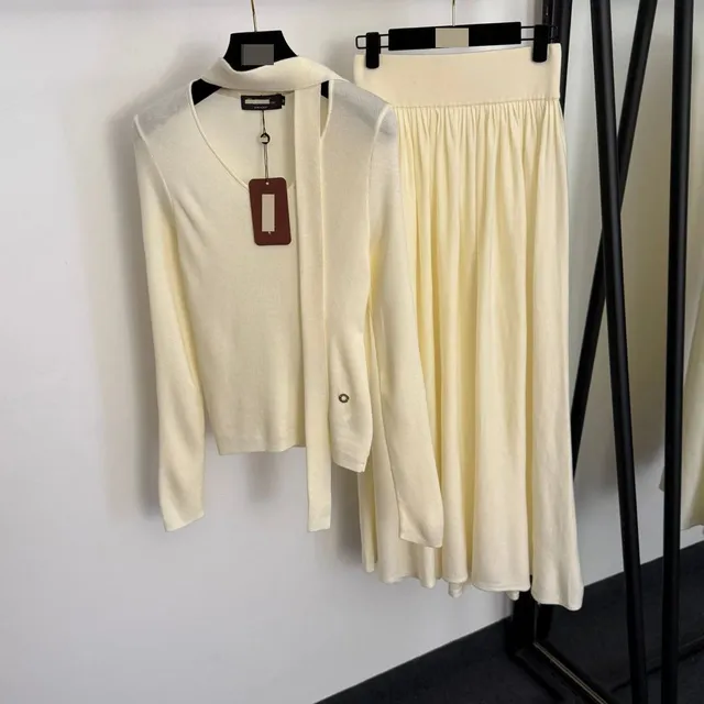 Knit Top and Skirt Set Cream