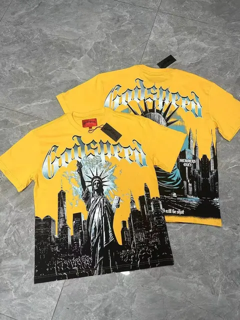 Godspeed Graphic Tee Statue of Liberty Print