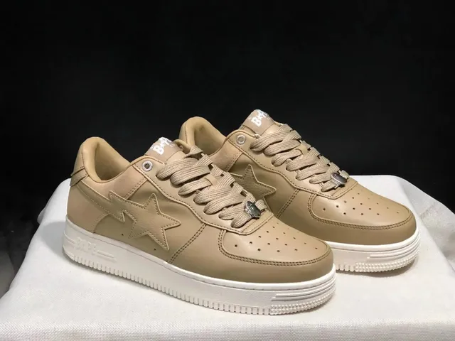 BAPE Shark Low Beige