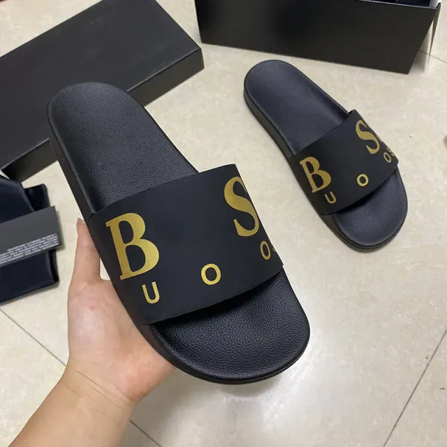 金色字母