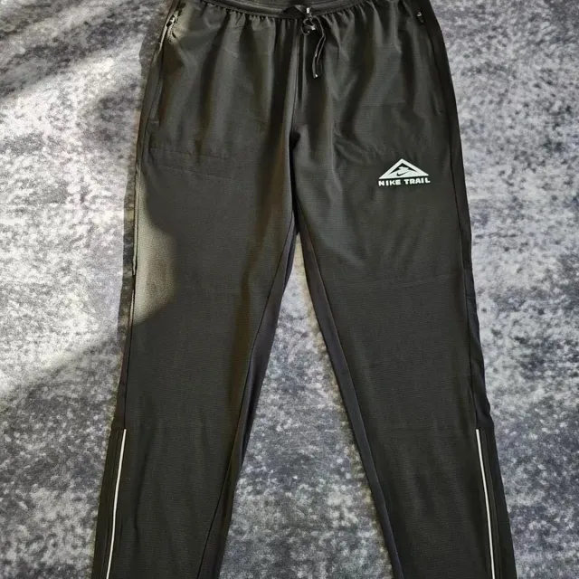 Nike Trail Pants Reflective Stripe