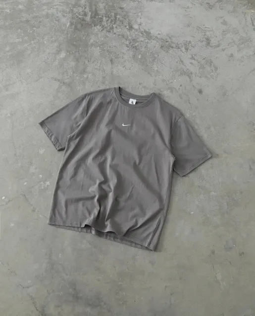 灰色grey