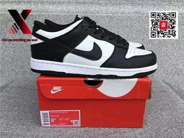 Nike Dunk Low Retro Panda