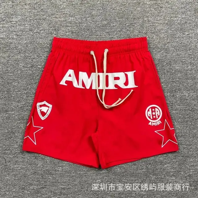 红色