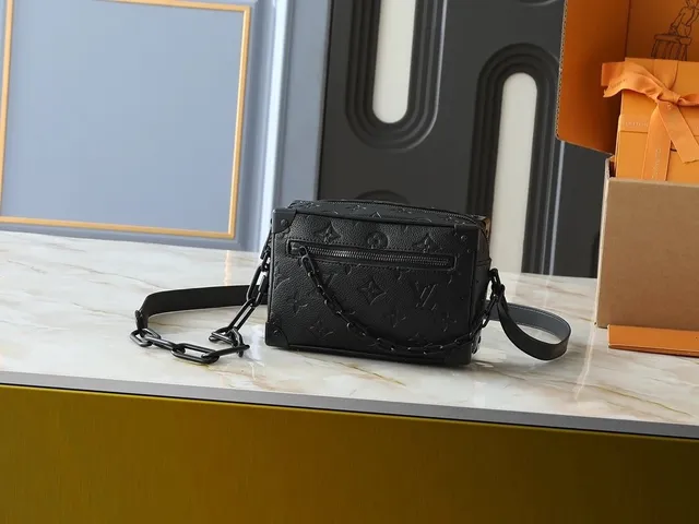 Louis Vuitton LV Trainer Monogram Empreinte