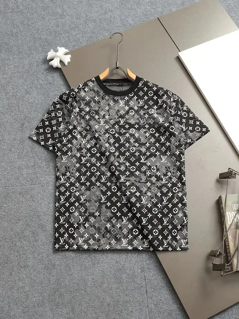 Louis Vuitton Monogram T-Shirt All-Over Print