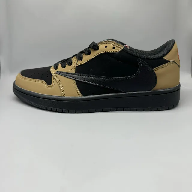 Travis Scott × Nike Air Jordan 1 Low Cactus Jack
