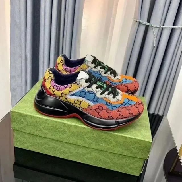 Gucci sneakers