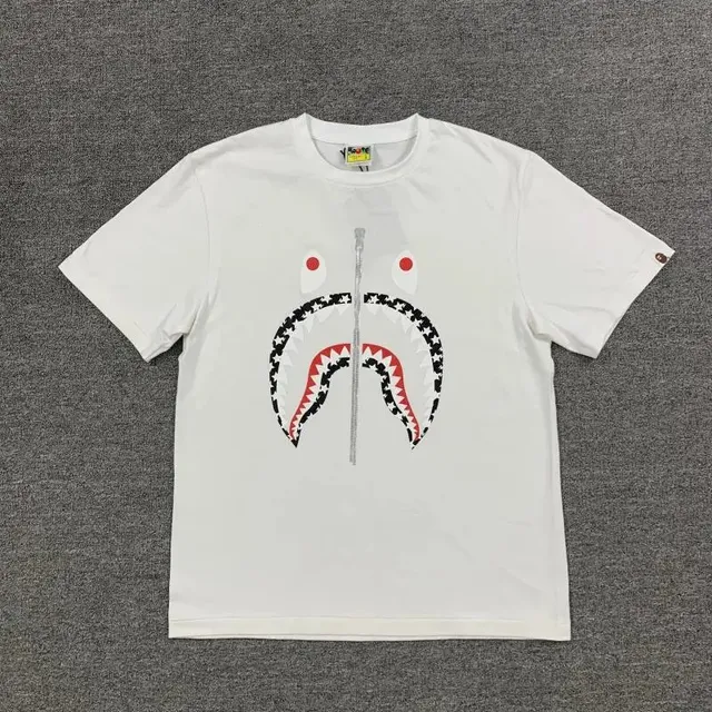 BAPE Shark Tee Zipper Shark