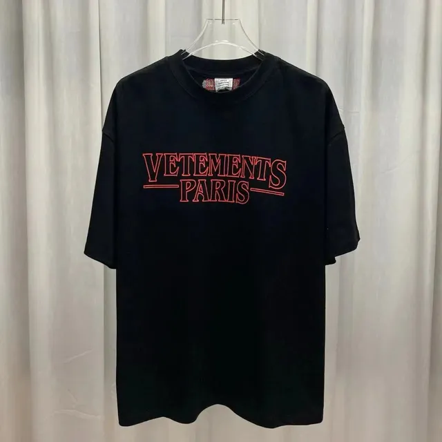 Logo T-Shirt Vetements Paris Outline