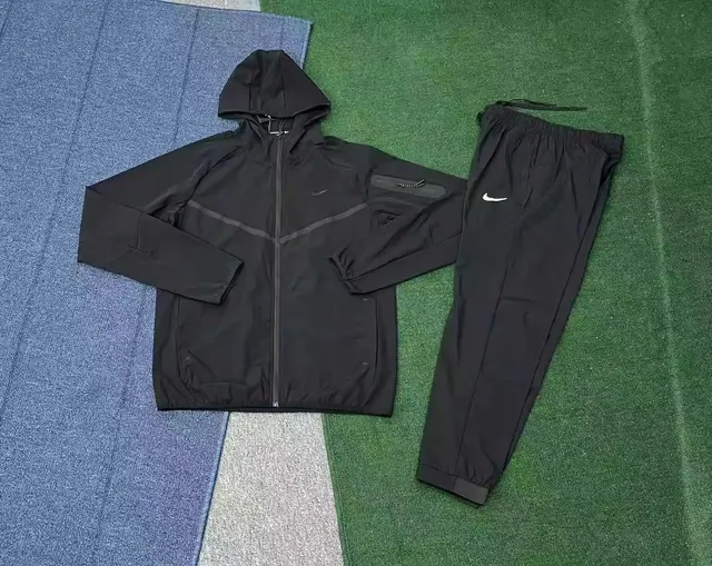 Nike Windrunner Jacket and Joggers Set Black