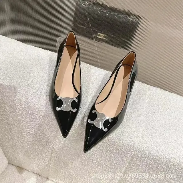 Celine Luggage Pump CC Logo