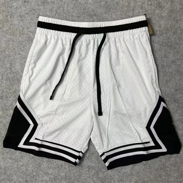 NO10 white and black