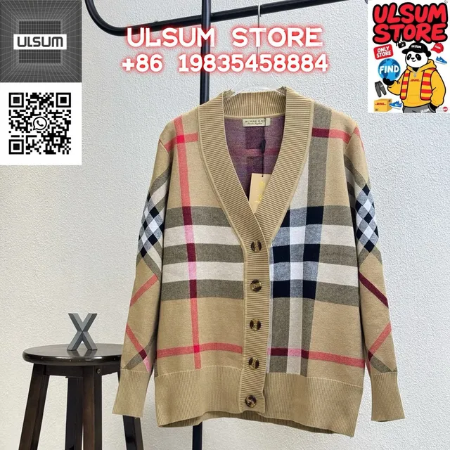 Burberry Checkered Cardigan Classic Vintage Check