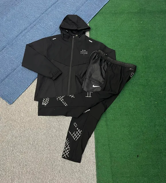 Nike Running Division Track Suit Black Grid