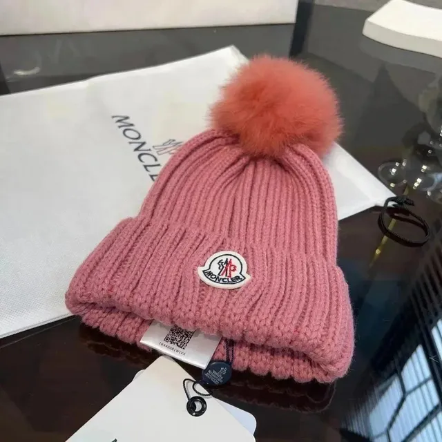 Moncler headwear