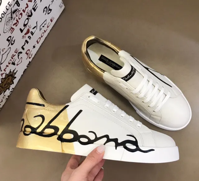 Dolce & Gabbana Sneaker Signature Script