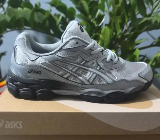 Asics Gel-Lyte III Silver Grey