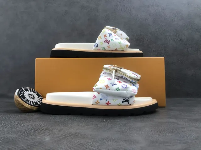 WHITE BAG