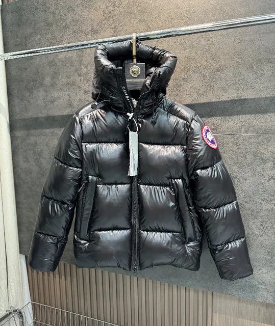 Canada Goose Puffer Jacket Glossy Quilted