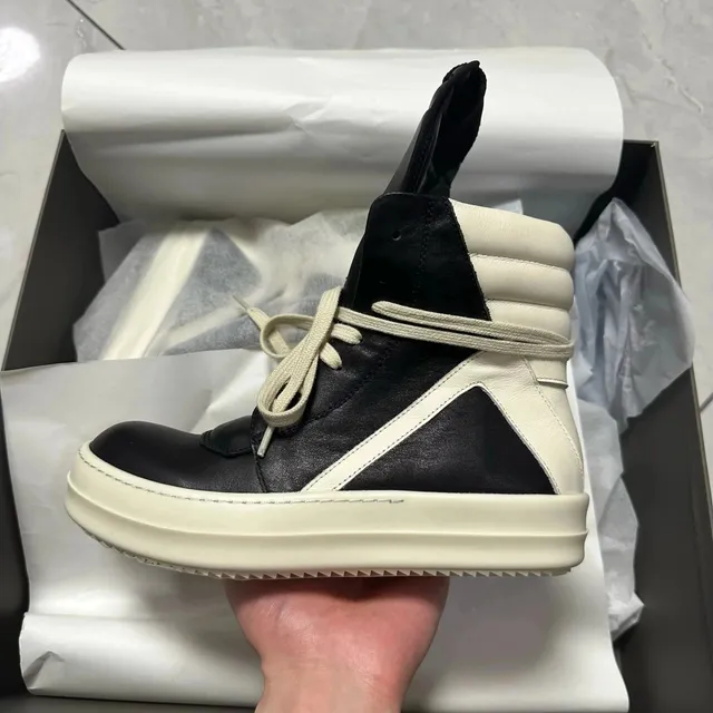 高帮皮面大三角
