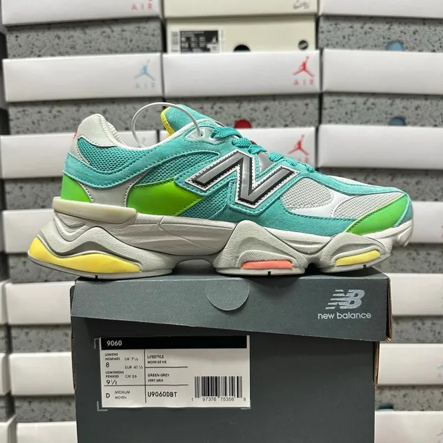 New Balance 9060 Green Grey